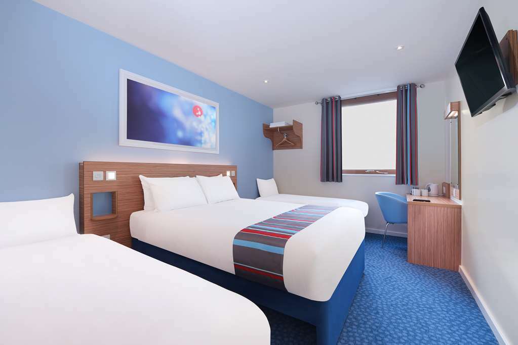 Travelodge Lutterworth Лестер Номер фото